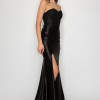 HC1023