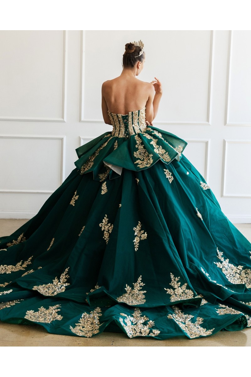 HCQ803 - High Couture Dress